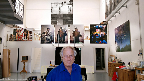 Romano cagnoni nel suo studio a pietrasanta 2015